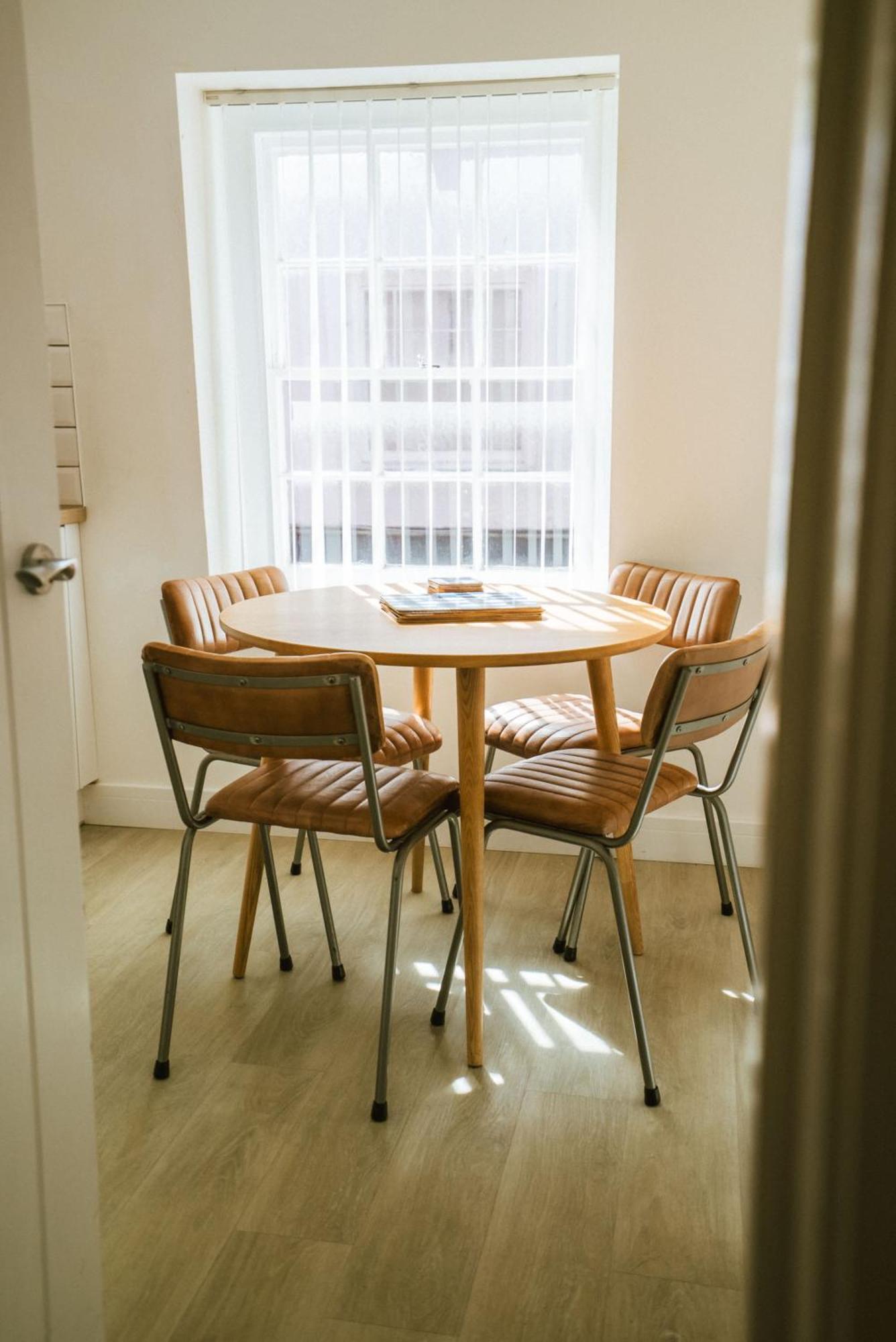 Breathtaking High Street Townhouse With Stunning Sea Views At 'The Old Fishermans Townhouse' ファルマス エクステリア 写真